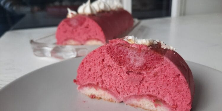 Bûche à la framboise