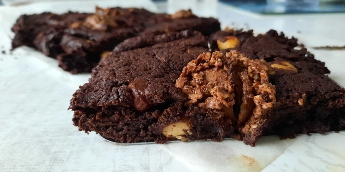 Brownie chocolat, noisettes & ferrero