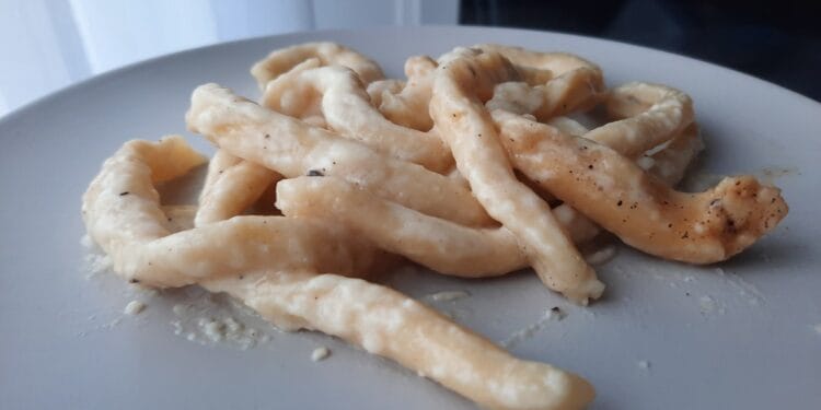 Pasta Cacio e Pepe