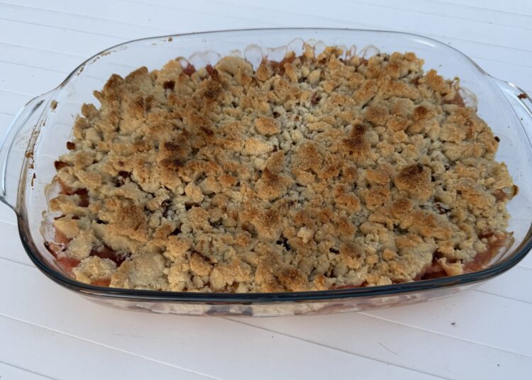 Crumble aux pêches